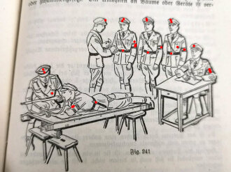 "HJ im Dienst" Ausbildungsvorschrift für die Ertüchtigung der Deutschen Jugend. 368 Seiten, datiert 1940