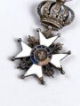 Frankreich, Ehrenzeichen der Lilie der Treue (Décoration du lys de la fidélité) 35mm, Emailleschäden