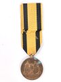 Österreich, tragbare Medaille auf den 100. Geburtstag Kaiser Franz Joseph in bronze, am Band