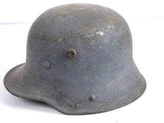 Stahlhelm Luftwaffe. Glocke aus dem 1.Weltkrieg,...