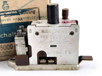 Luftwaffe Selbstschalter zur Sicherung der elektrischen Bordanlage gegen Überlastung und Kurzschluß. FL E 5000 01, ungebrauchtes Stück in der originalen Verpackung