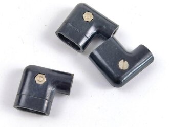 Stecker aus Preßmasse, ohne Bezeichnung, Gehäusebreite 20mm. Ungebraucht, sie erhalten ein (1) Stück