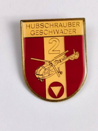 Österreich, Truppenkörperabzeichen Bundesheer " Hubschraubergeschwader 2 " Breite 4,3 cm und höhe 5,5 cm
