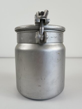 U.S.Navy 1945 dated "Replacement sample Powder Tank...