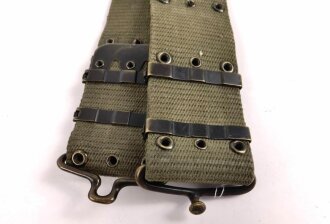 U.S. Army M-1956 Equipment belt ( pistol belt ) Vertical Weave, measures 95cm as is