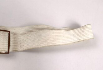 U.S. Army  Equipment belt ( pistol belt ) white,  measures 90cm as is