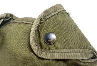 U.S. Army 1978 dated LC-2, Nylon Canteen cover