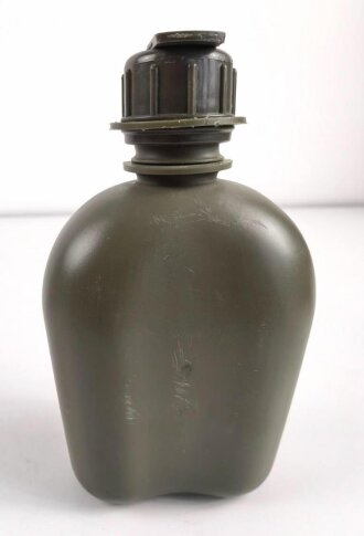 U.S. Army 1977 dated canteen, used