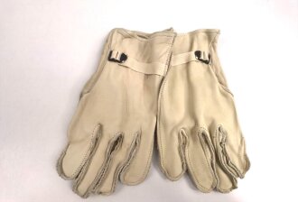 U.S. 1970 dated Gloves, Leather, Work M-1950, size 4, Unused