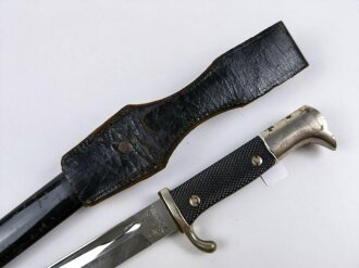 Extraseitengewehr KS98 Wehrmacht. Scheide Originallack, Hersteller E.Pack & Söhne Solingen, im Lacklederkoppelschuh. Ungereinigtes Stück