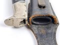 Extraseitengewehr KS98 Wehrmacht. Scheide Originallack, Hersteller E.Pack & Söhne Solingen, im Lacklederkoppelschuh. Ungereinigtes Stück
