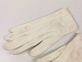 Kaiserreich, Weiße Handschuhe für Offiziere....
