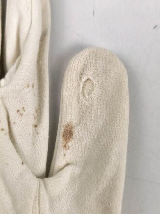 Kaiserreich, Weiße Handschuhe für Offiziere. Leicht angeschmutzt, stark getragenes , zwei unterschiedliche Grössen