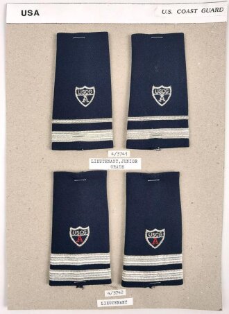 U.S. Coast Guard, Sammlung Schulterstücke der Küstenwache, auf Karton getackert