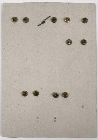 U.S. Combat Medical Bages, Sammlung Abzeichen, auf Karton teils getackert
