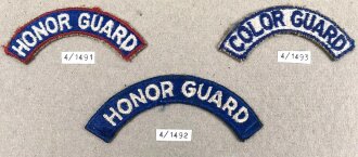 U.S. Army, Sammlung Ärmelabzeichen, auf Karton getackert