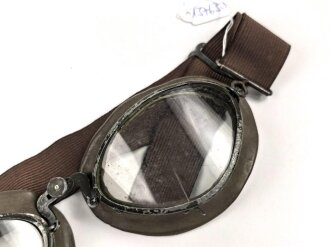 Kradmelderbrille Wehrmacht. Datiert 1941, Gummimuscheln weich, Band neuzeitlich ergänzt