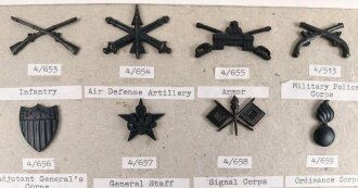U.S. Army, Sammlung verschiedener Abzeichen "...