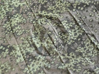Tarnzeltbahn für Angehörige der Waffen SS. Farbfrisches, getragenes Stück