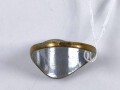 Fingerring , Liktorenbündel auf Hakenkreuz, jeweils erhaben in Messing aufgelegt. Getragenes Stück , Höhe 14mm