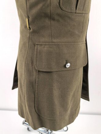 Frankreich, Uniformjacke und Hose eines Angehörigen im 2. Armeekorps. Guter Zustand, die Jacke datiert 1975