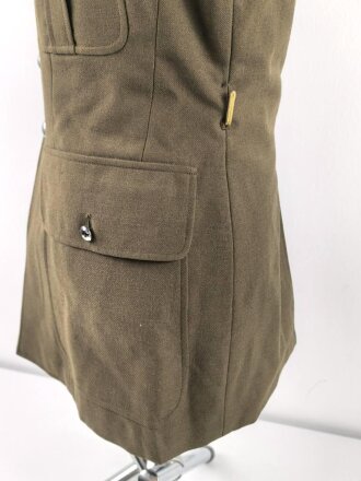 Frankreich, Uniformjacke und Hose eines Angehörigen im 2. Armeekorps. Guter Zustand, die Jacke datiert 1975