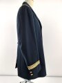 Frankreich, Jacke und Hose blau mit original vernähten Effekten. Alter unbekannt.