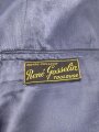 Frankreich, Jacke und Hose blau mit original vernähten Effekten. Alter unbekannt.