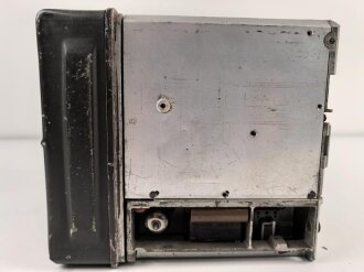 Luftwaffe, Bordfunkgerät Empfänger. Typenschild fehlt, nach dem Krieg von der tschechischen Armee übernommen und entsprechend modifiziert. Guter Ersatzteilträger