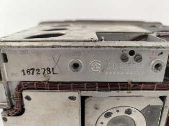 Luftwaffe, Bordfunkgerät Empfänger. Typenschild fehlt, nach dem Krieg von der tschechischen Armee übernommen und entsprechend modifiziert. Guter Ersatzteilträger