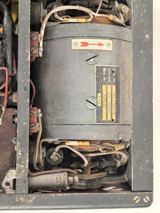 Luftwaffe, Umformer U-102 A-1, Ln 28285. Zum Teil überlackiert, Funktion nicht geprüft