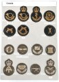 Canada Army, Sammlung Abzeichen/ Ärmelabzeichen, auf Karton getackert