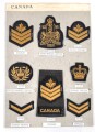 Canada Heer, Sammlung Abzeichen/ Ärmelabzeichen, auf Karton getackert