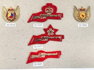 Canada, Sammlung Abzeichen, auf Karton getackert