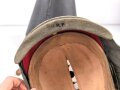 Baden, Pickelhaube für einen Offizier. Im Koffer, mit feldgrauem Überzug und Schirmmütze