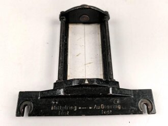 Kreisrechenschieber KRS40 für die Flakartillerie der Luftwaffe. Sehr guter Zustand, im zugehörigen Transportkasten, dieser Original lackiert