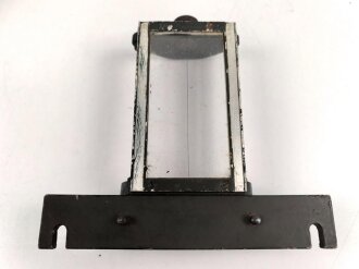 Kreisrechenschieber KRS40 für die Flakartillerie der Luftwaffe. Sehr guter Zustand, im zugehörigen Transportkasten, dieser Original lackiert