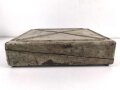 Kreisrechenschieber KRS40 für die Flakartillerie der Luftwaffe. Sehr guter Zustand, im zugehörigen Transportkasten, dieser Original lackiert
