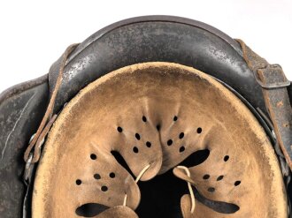 Heer, Stahlhelm Modell 1935 Rauhtarn, unberührtes Stück Q64