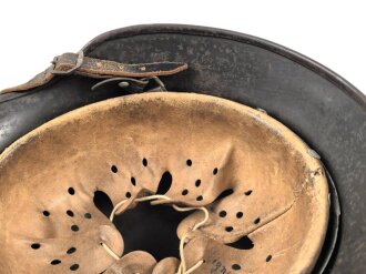 Heer, Stahlhelm Modell 1935 Rauhtarn, unberührtes Stück Q64