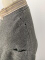 1. Weltkrieg , vereinfachter Feldrock Modell 1915 für einen Angehörigen im Kürassier Regiment von Seydlitz No. 7.  Kammerstück mit diversen Mottenschäden