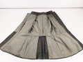 1. Weltkrieg, Waffenrock zur feldgrauen Friedensuniform M1915 für einen Angehörigen der Infanterie. Kammerstück, Mottenschaden