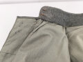 1. Weltkrieg, Waffenrock zur feldgrauen Friedensuniform M1915 für einen Angehörigen der Infanterie. Kammerstück, Mottenschaden