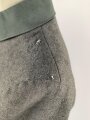 1. Weltkrieg, Feldbluse Modell 1915 für Mannschaften, während des Krieges zum Offiziersrock geändert. So getragenes Stück in gutem Gesamtzustand, Ordenschlaufe für EK1