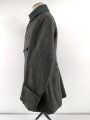 1. Weltkrieg, Feldbluse Modell 1915 für Mannschaften, während des Krieges zum Offiziersrock geändert. So getragenes Stück in gutem Gesamtzustand, Ordenschlaufe für EK1