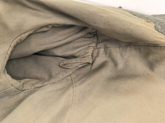 1. Weltkrieg, feldgraue Feldbluse für Mannschaften und Unteroffiziere der Sanitätstruppe. Kammerstück des Artillerie Regiment 54. getragenes Stück in gutem Gesamtzustand