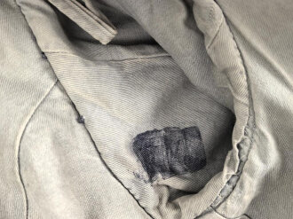 1. Weltkrieg, feldgraue Feldbluse für Mannschaften und Unteroffiziere der Sanitätstruppe. Kammerstück des Artillerie Regiment 54. getragenes Stück in gutem Gesamtzustand