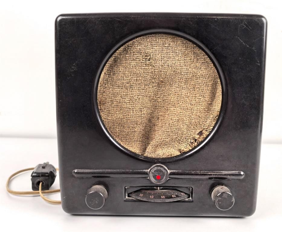 Deutscher Kleinempfänger 1938, Hersteller Telefunken. Guter Gesdamtzu