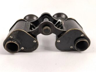 k.u.k. Österreich Ungarn, Feldstecher 4 Fach von Carl Zeiss Jena, Vertrieb " M.Tiller Wien k.u.k. Hoflieferant" gute Durchsicht, eine Augenmuschel geklebt