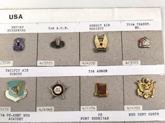 U.S. small badge collection